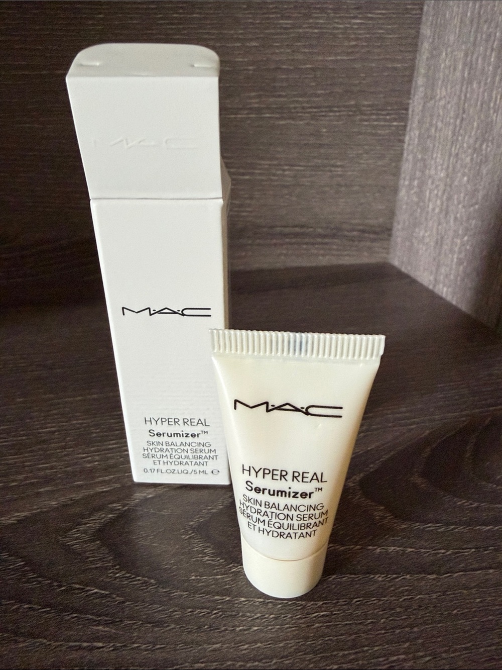 ❤️$6 NWT MAC Hyper Real Serumizer Hydration Serum 5ml
